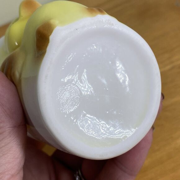 Vintage Anthropomorphic Kitschy 3-D Yellow Duck Duckling Vase Planter Cup - Picture 6 of 8